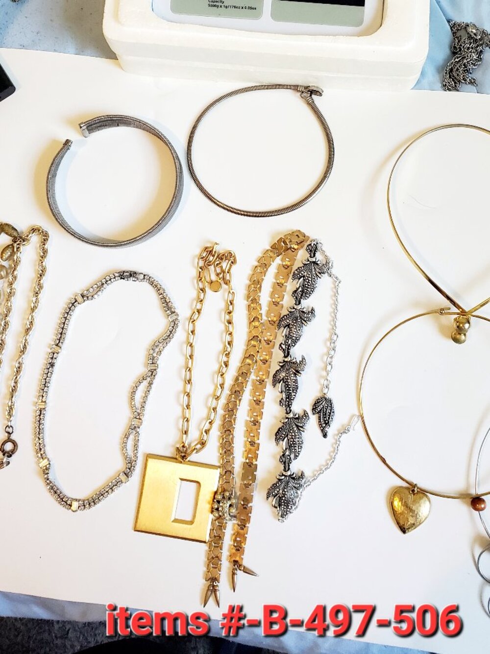 10 Necklaces, items # B-497-506,. wt 316 grams,.